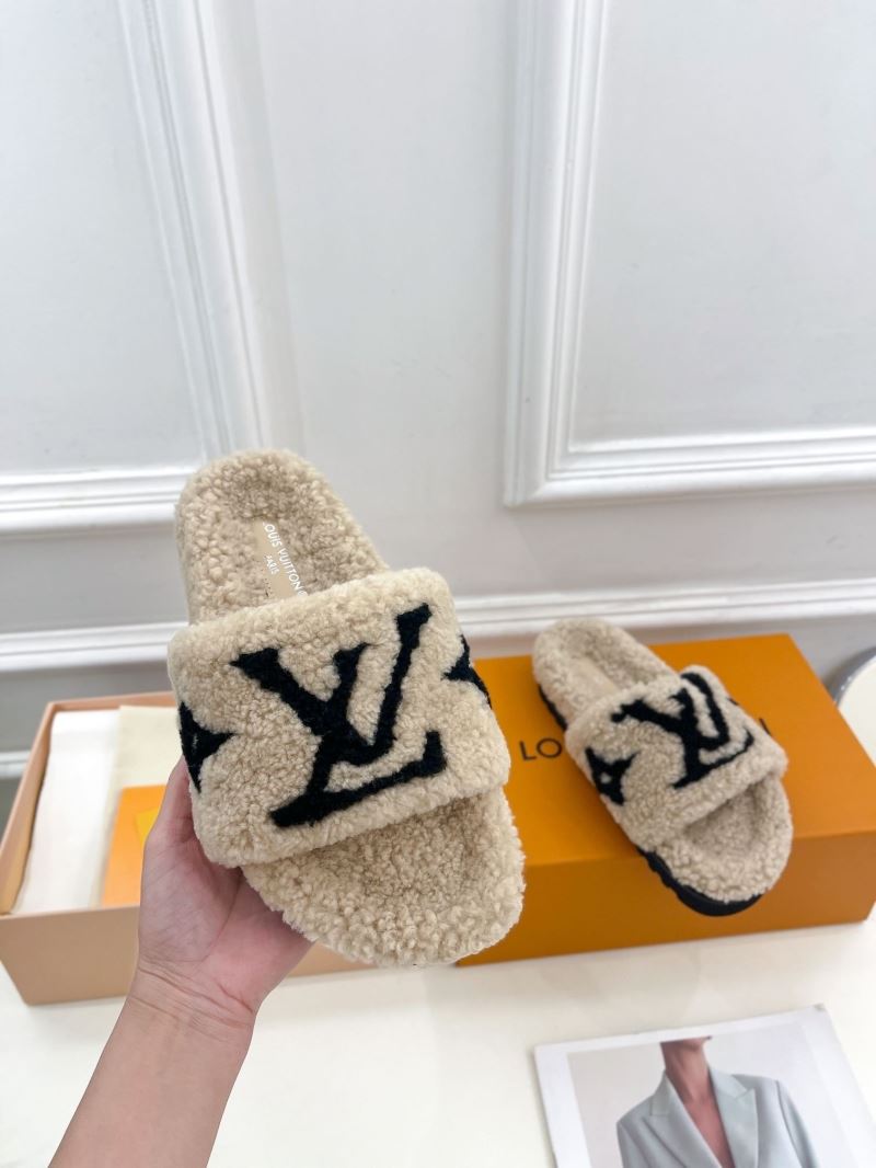 Louis Vuitton Slippers